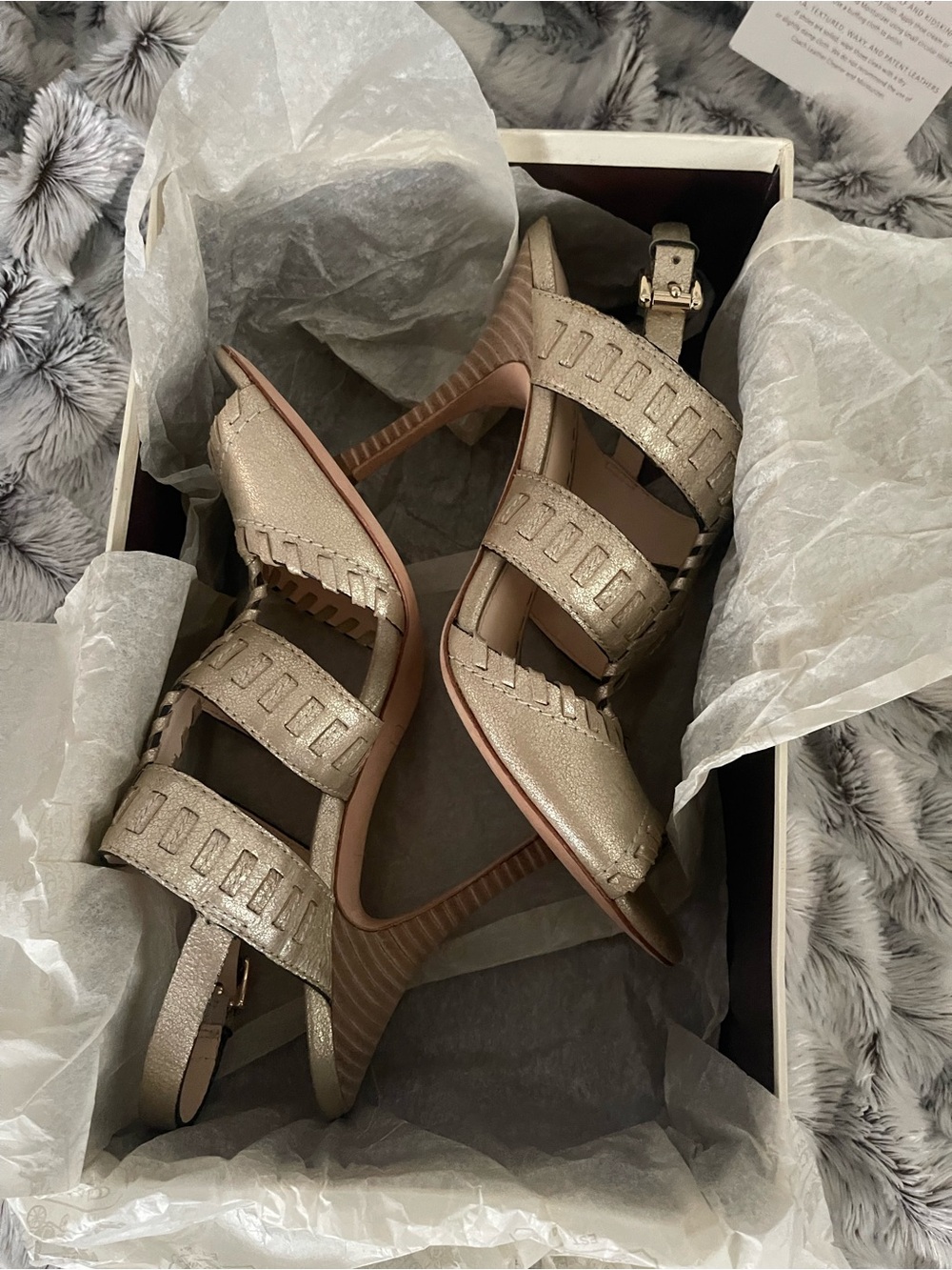 Coach KAREENA whipstitch heel. Size 10M